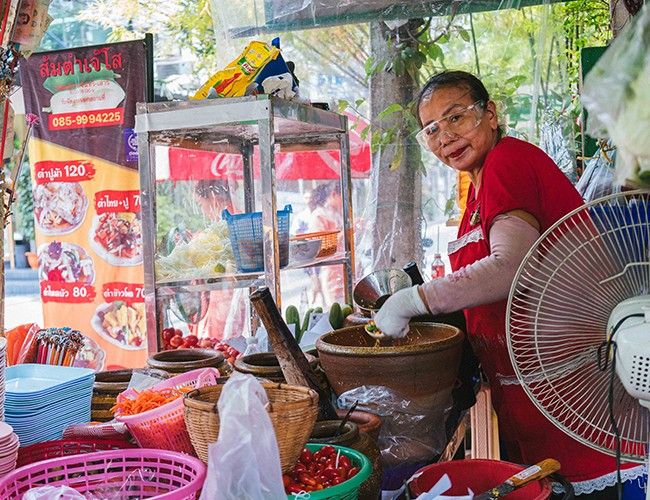 Eat Sensational Isaan Food At Som Tam Jay So In Bangkok Seasoned Traveller