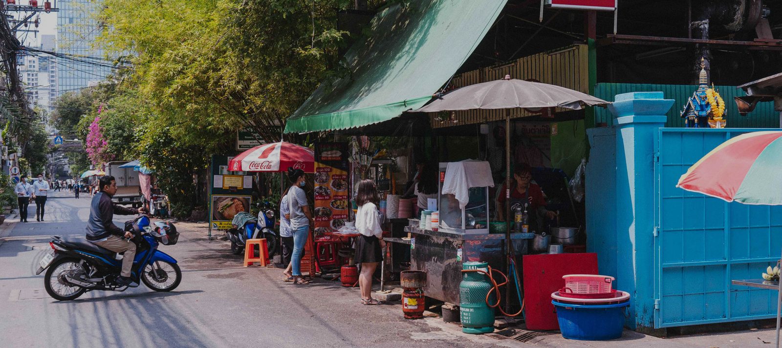 Eat Sensational Isaan Food At Som Tam Jay So In Bangkok Seasoned Traveller